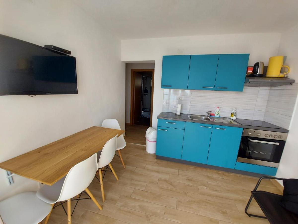 Frane Apartment Zavalatica Eksteriør bilde